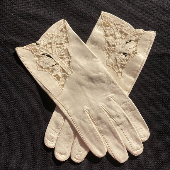 Anticoli Accessories - VTG Leather Gloves Italian Made by Anticoli Off White Size 7